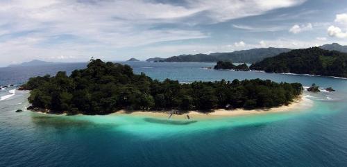 4 Destinasi Wisata Bebas Macet Saat Christmas Holiday